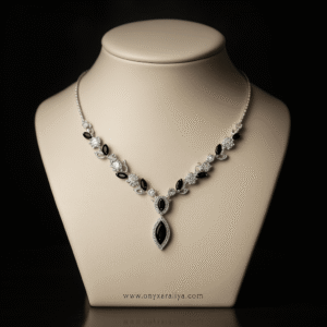 Onyx Araliya – Midnight Grace Necklace