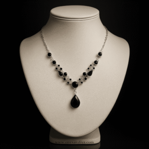 Onyx Araliya – Celestial Noir Necklace