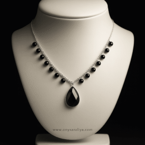 Onyx Araliya – Noir Drop Elegance Necklace