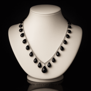 Onyx Araliya – Ebony Symphony Necklace
