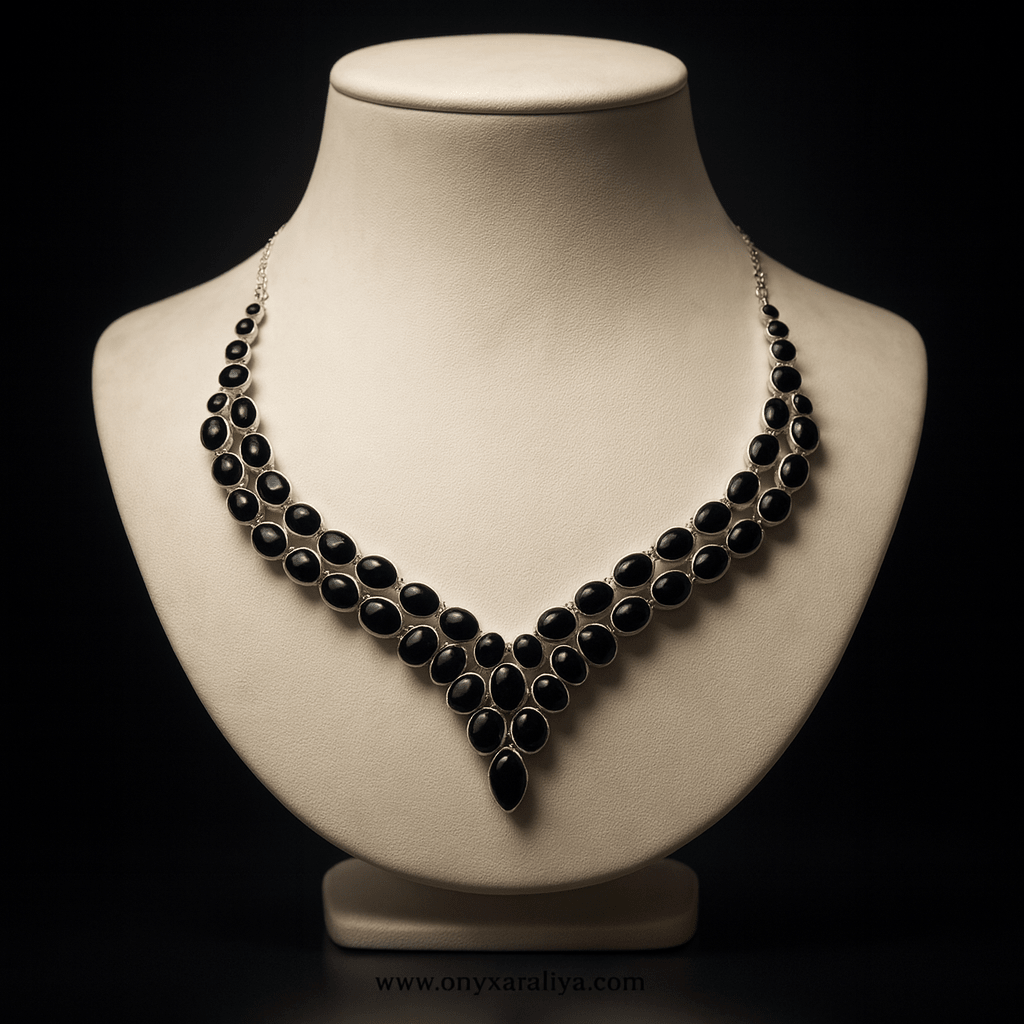 Onyx Araliya – Midnight Empress Necklace