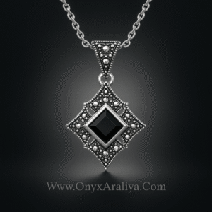 Onyx Araliya – The Imperial Noir Diamond Pendant