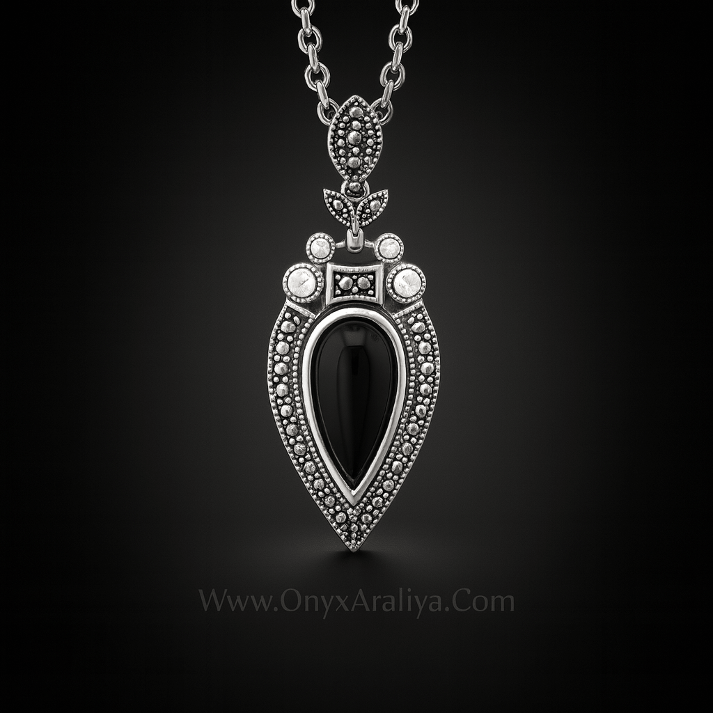 Onyx Araliya – The Regal Marquise Noir Pendant