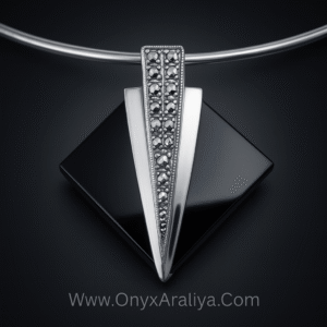 Onyx Araliya – The Obsidian Apex Pendan