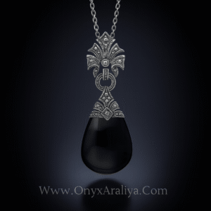 Onyx Araliya – The Noir Empress Pendant