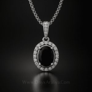 Onyx Araliya – The Imperial Noir Halo Pendant