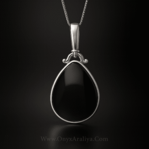 Onyx Araliya – The Classic Noir Teardrop Pendant