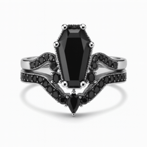 Onyx Araliya “Eternal Eclipse” Collection.